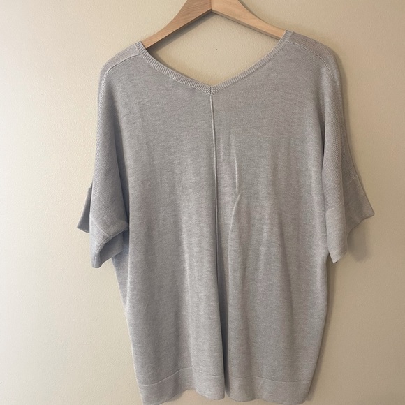 NEW WITH TAGS Christopher & Banks Taupe Lightweight Sweater Top Size Medium - Picture 8 of 8